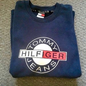 RARE 90’s Vintage Tommy Hilfiger Sweater